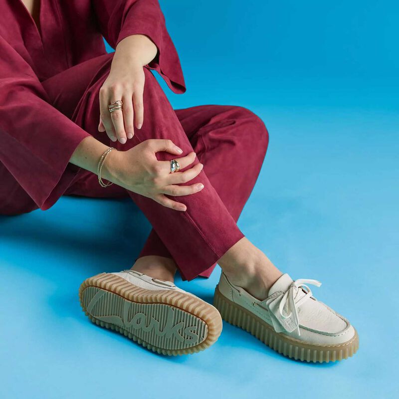 Clarks Women's Torhill Boat image number 1